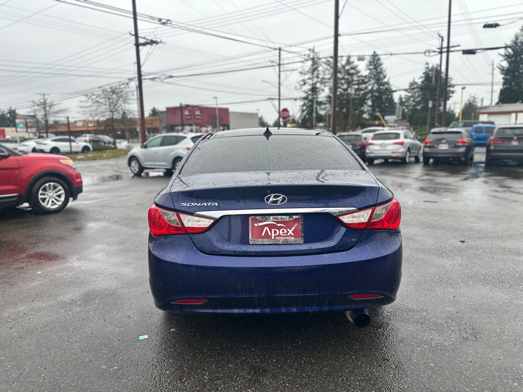 2012 Hyundai Sonata Image 7