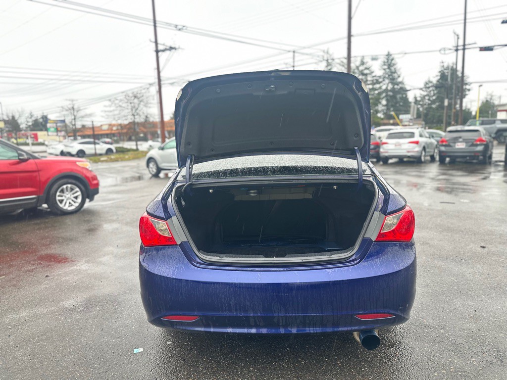 2012 Hyundai Sonata Image 8