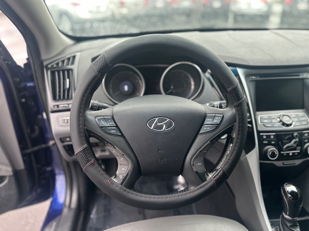 2012 Hyundai Sonata Image 15