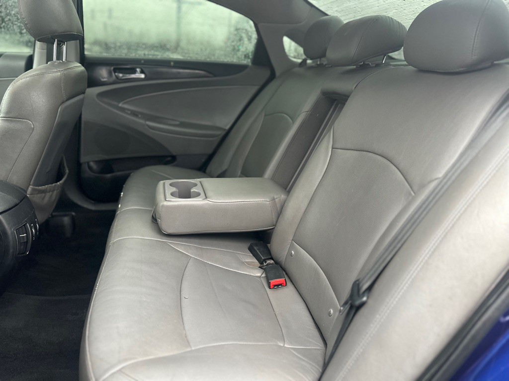 2012 Hyundai Sonata Image 21