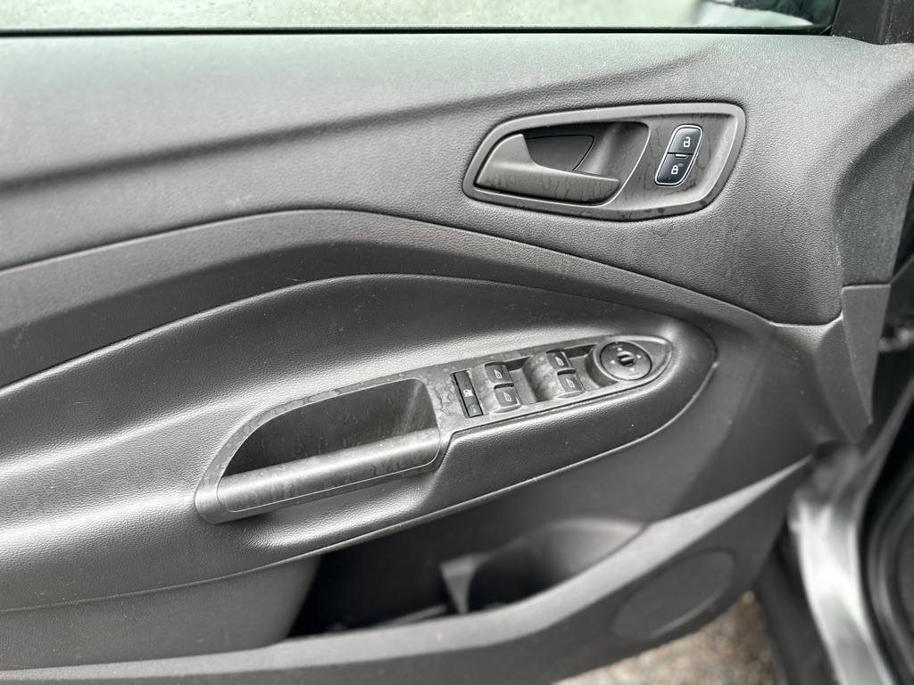 2018 Ford Escape Image 11