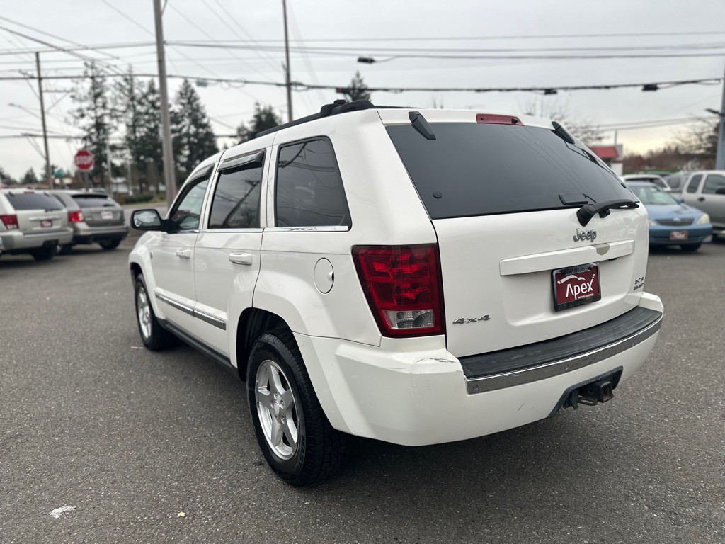 2005 Jeep Grand Cherokee Image 8
