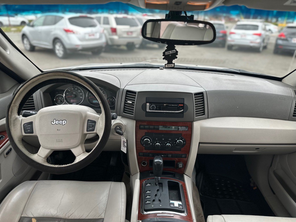 2005 Jeep Grand Cherokee Image 21