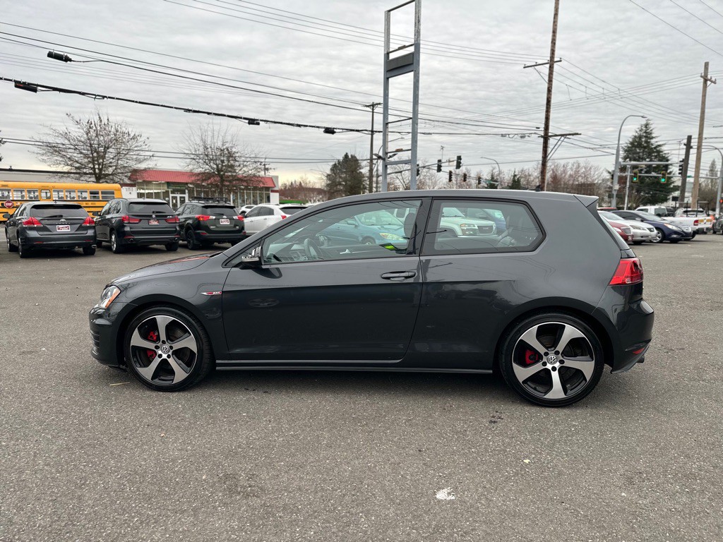 2015 Volkswagen GTI Image 10
