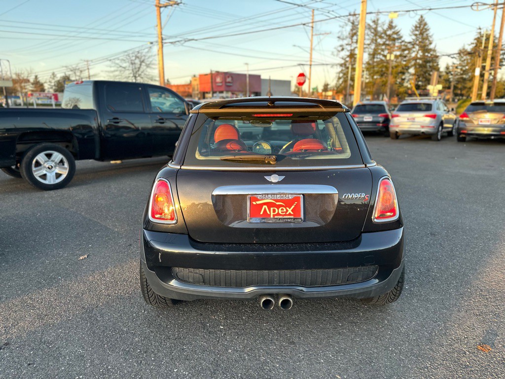 2007 MINI Cooper Image 6