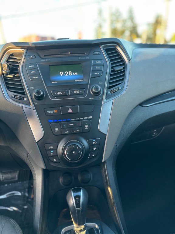 2014 Hyundai Santa Fe Sport Image 16