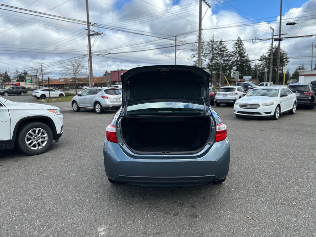 2014 Toyota Corolla Image 7