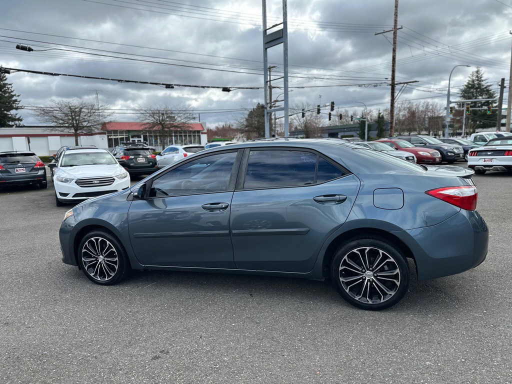 2014 Toyota Corolla Image 9