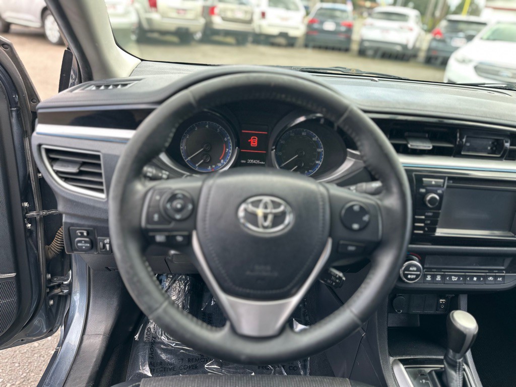 2014 Toyota Corolla Image 14
