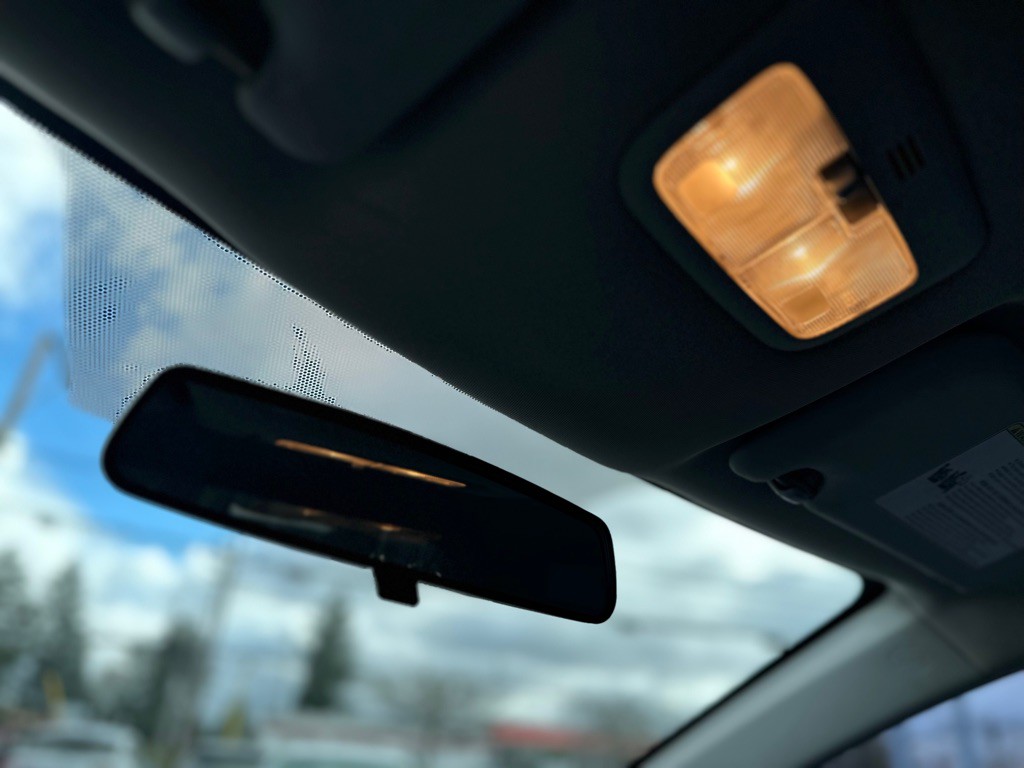 2014 Toyota Corolla Image 16