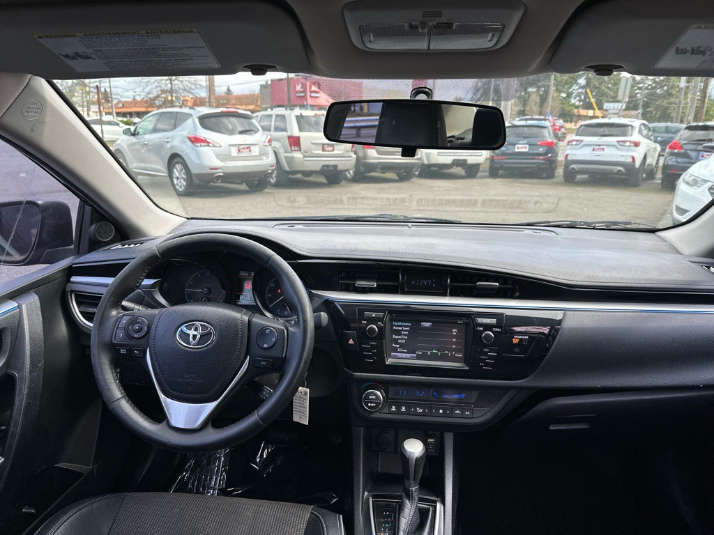 2014 Toyota Corolla Image 22