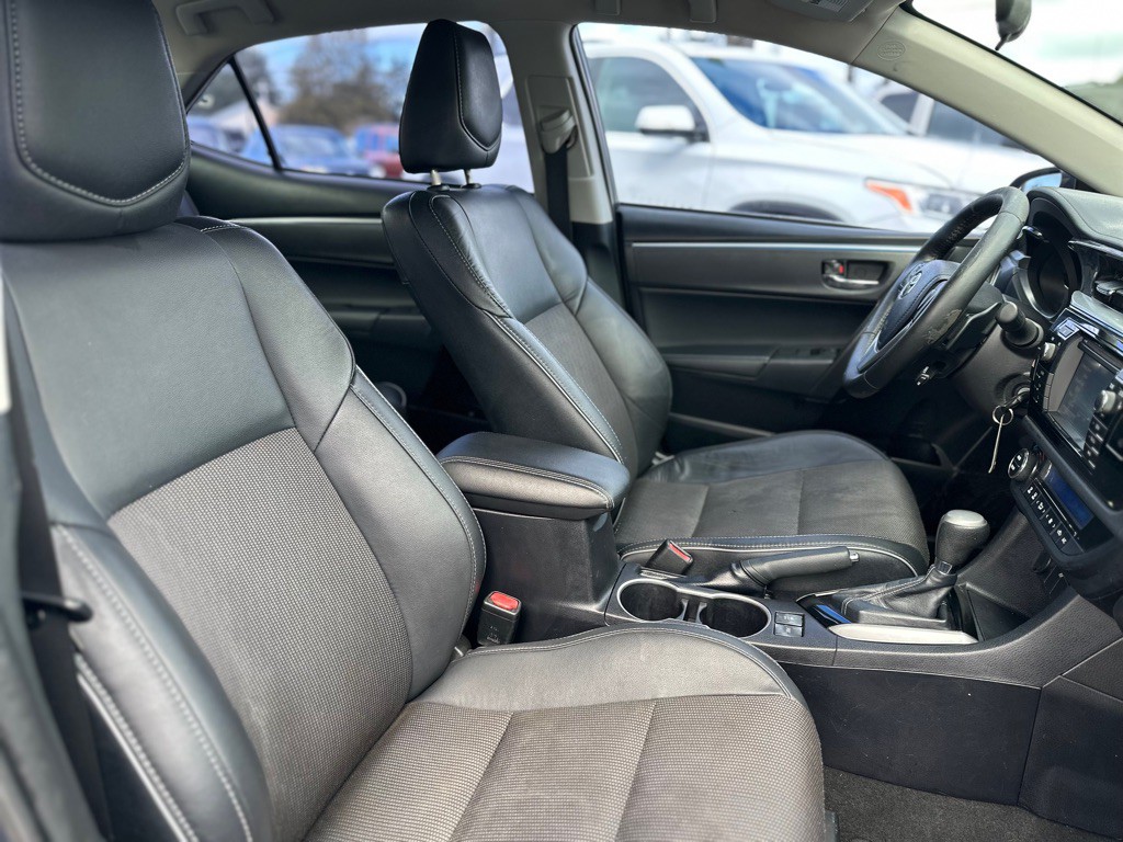 2014 Toyota Corolla Image 24