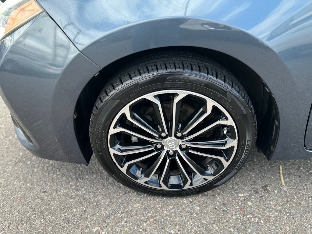2014 Toyota Corolla Image 26