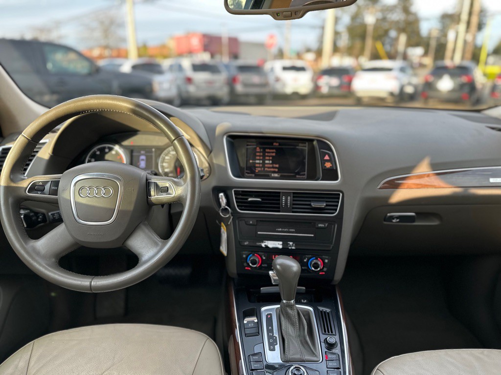 2010 Audi Q5 Image 20