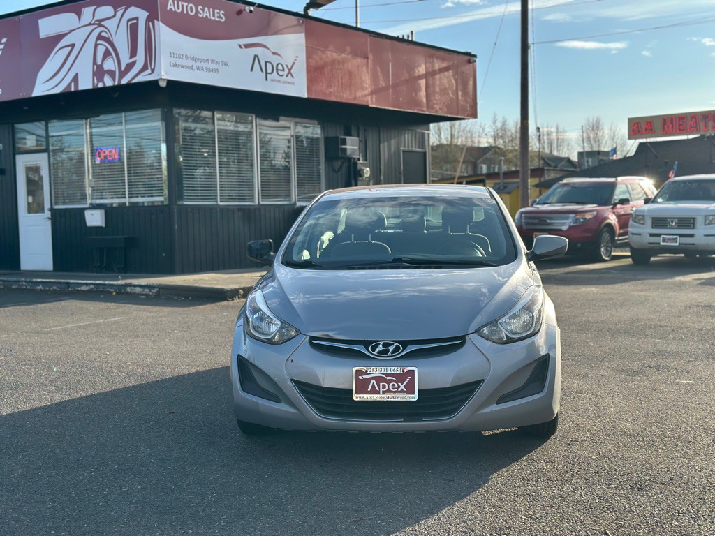 2016 Hyundai Elantra Image 2