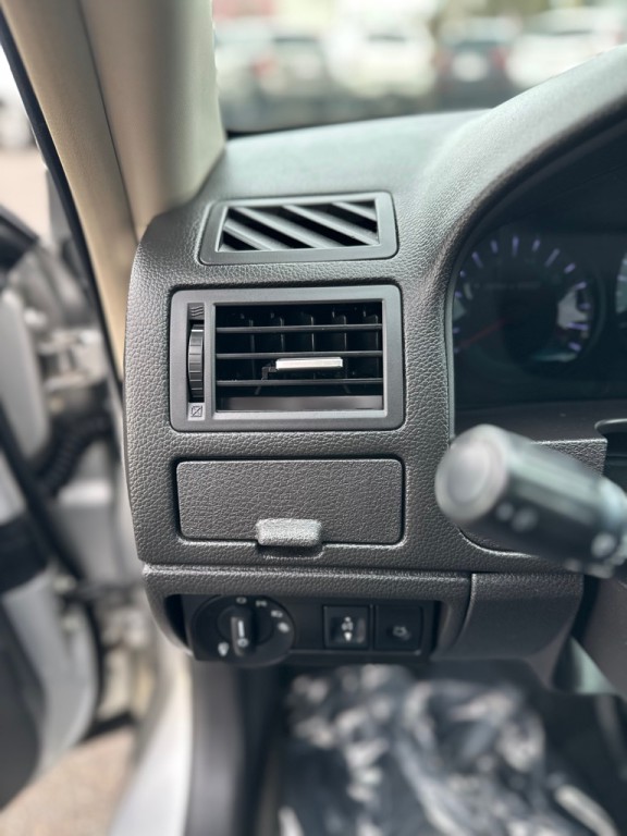 2011 Ford Fusion Image 13