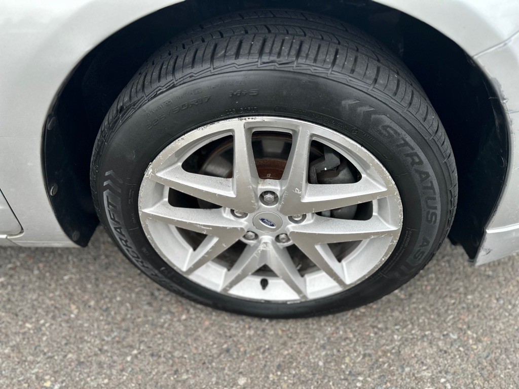 2011 Ford Fusion Image 26