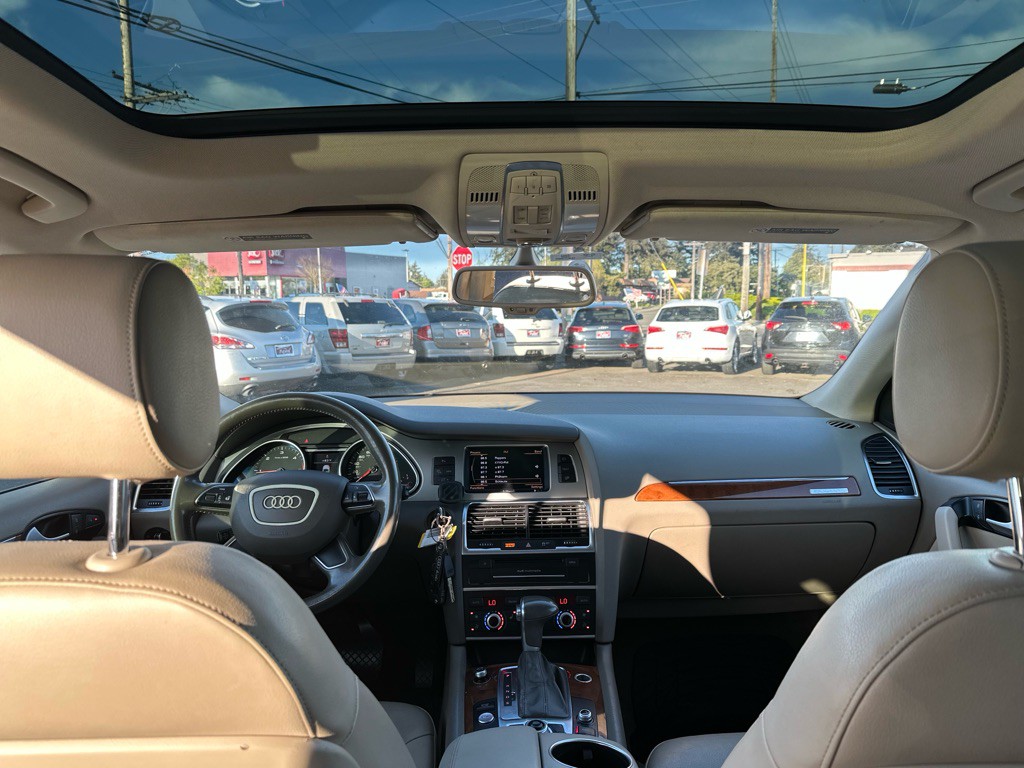 2015 Audi Q7 Image 20