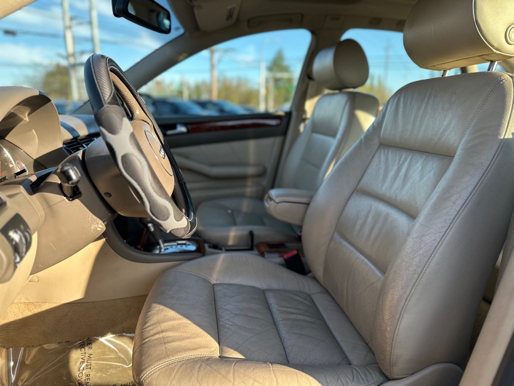2002 Audi A6 Image 11
