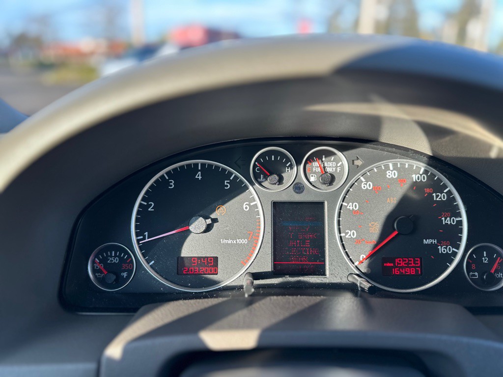 2002 Audi A6 Image 12