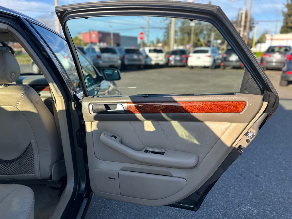2002 Audi A6 Image 17