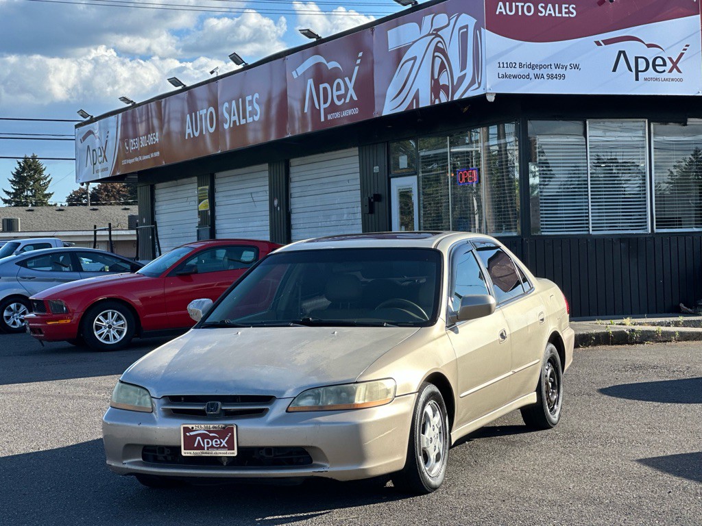 2000 Honda Accord Image 1