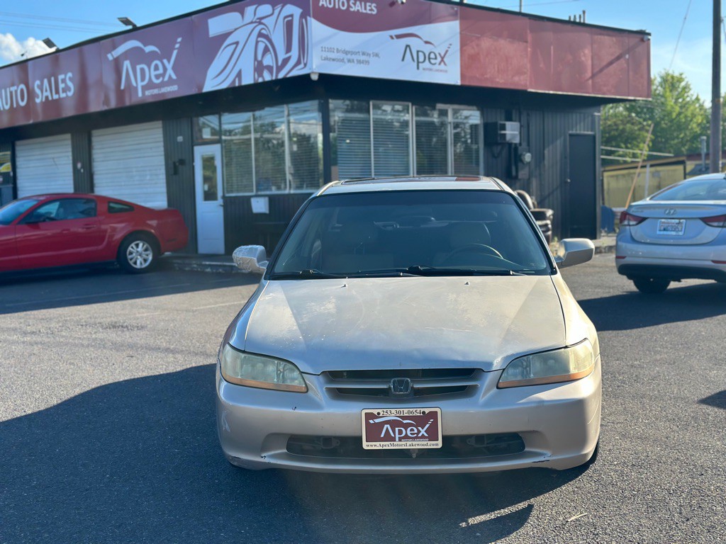 2000 Honda Accord Image 2