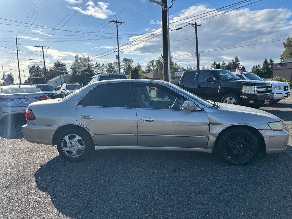 2000 Honda Accord Image 4