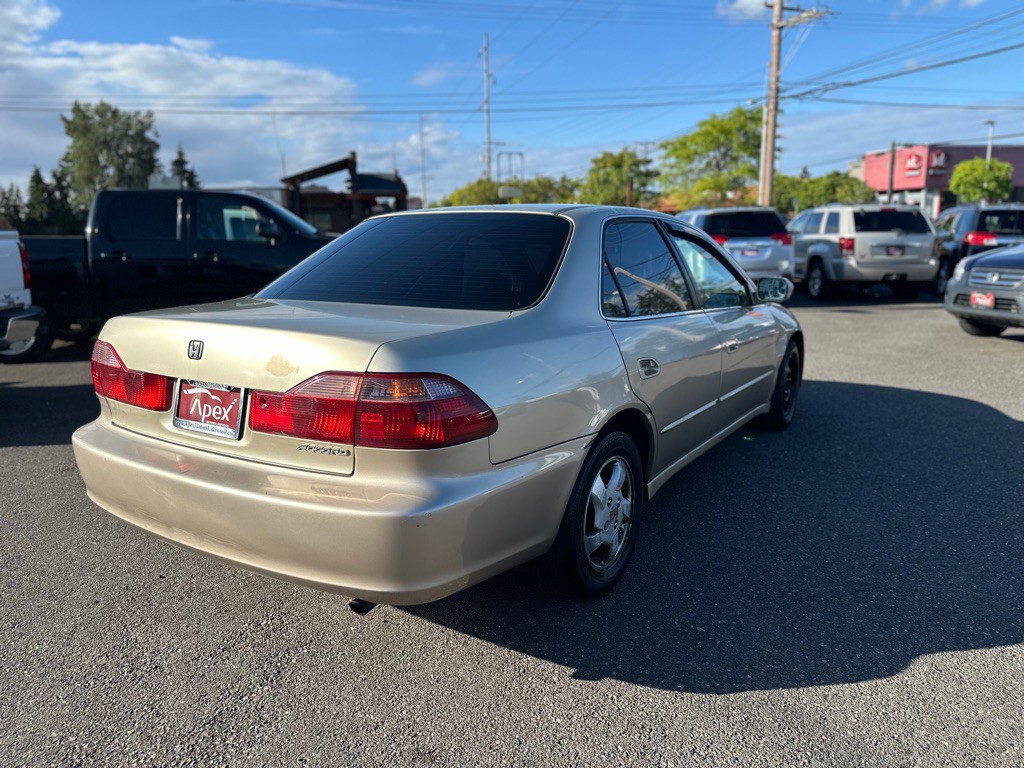 2000 Honda Accord Image 5