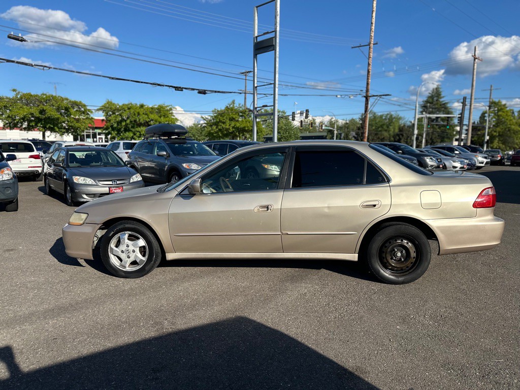 2000 Honda Accord Image 9