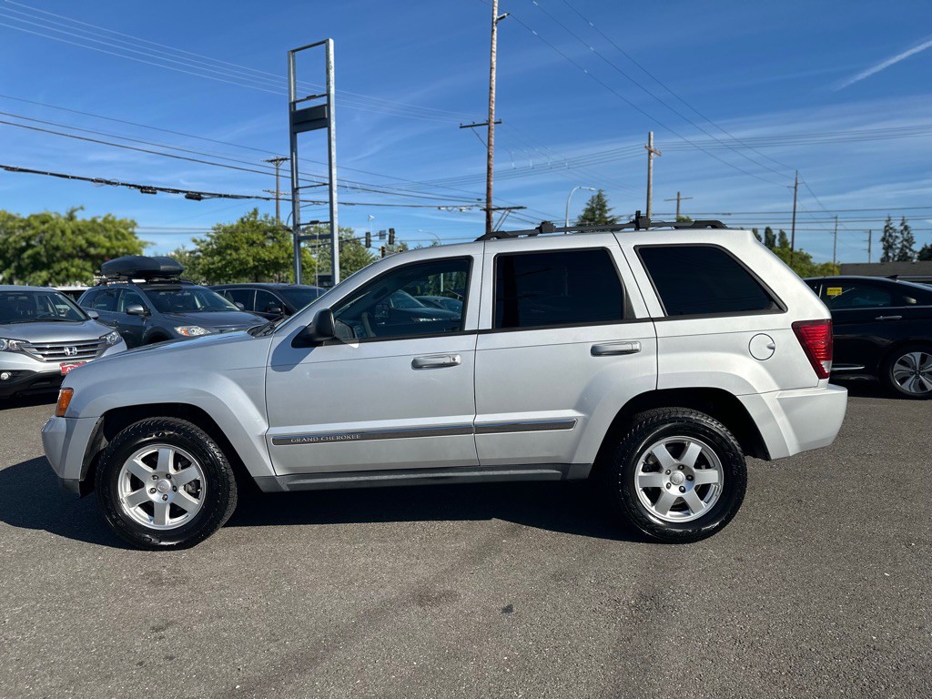2010 Jeep Grand Cherokee Image 9