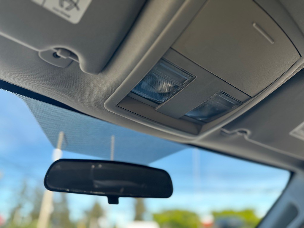2010 Jeep Grand Cherokee Image 16