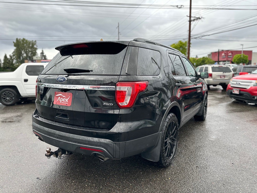 2017 Ford Explorer Image 5