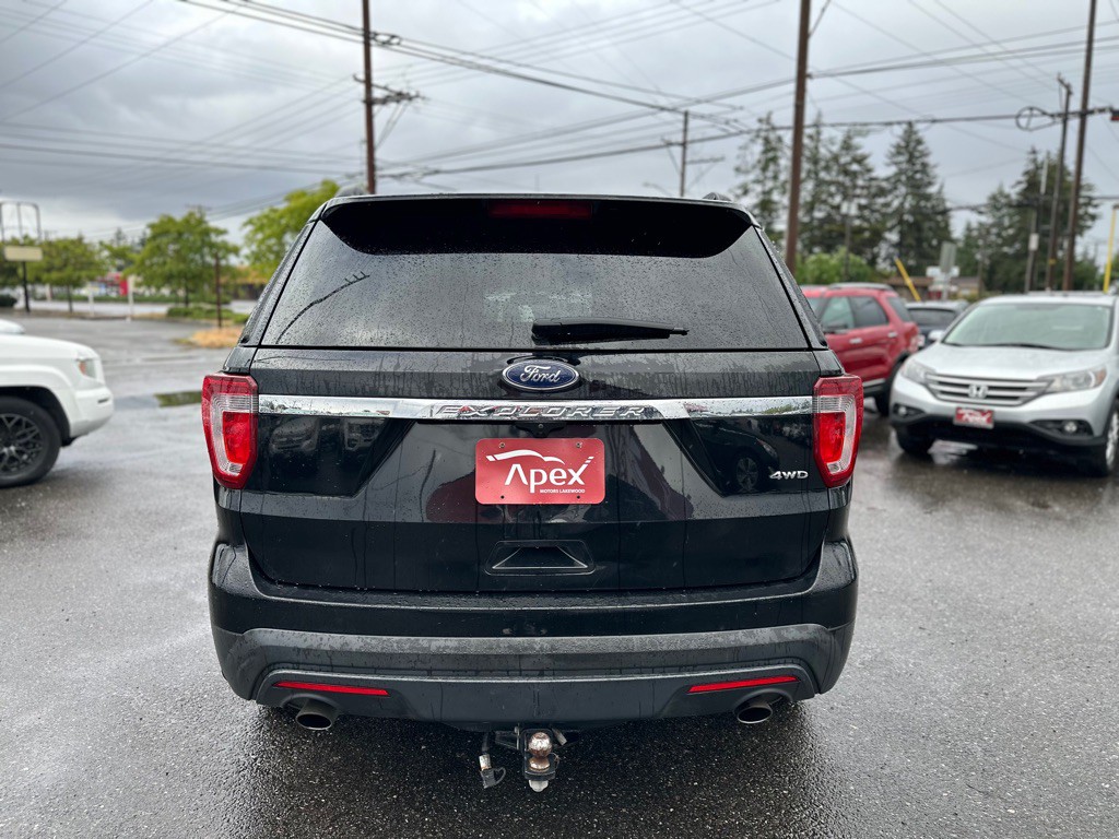 2017 Ford Explorer Image 6