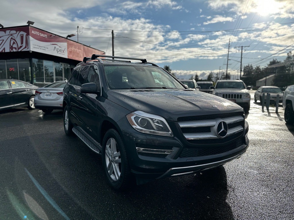 2013 Mercedes-Benz GL-Class Image 3