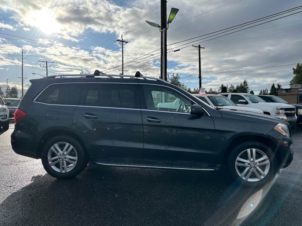 2013 Mercedes-Benz GL-Class Image 4