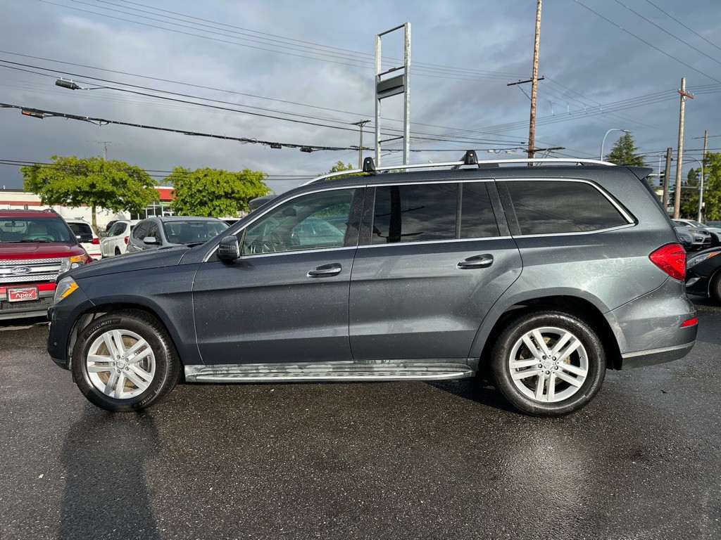 2013 Mercedes-Benz GL-Class Image 9