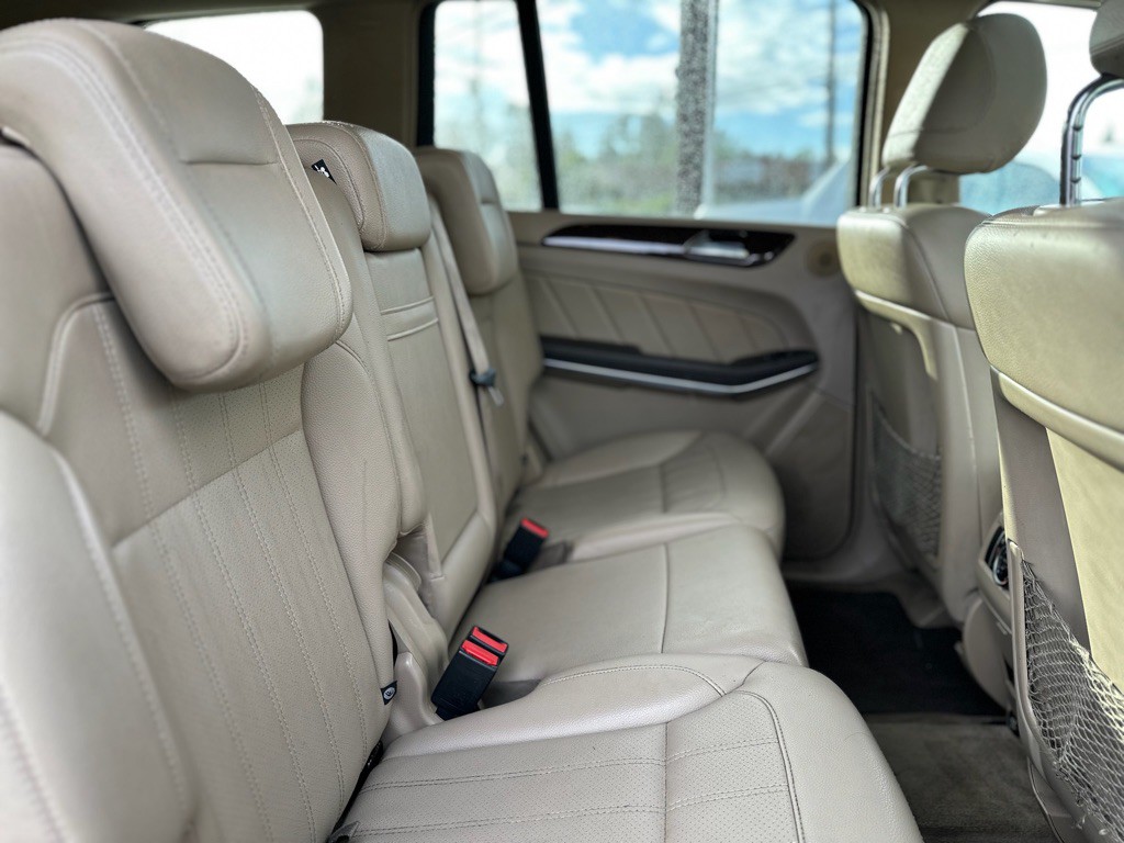 2013 Mercedes-Benz GL-Class Image 22