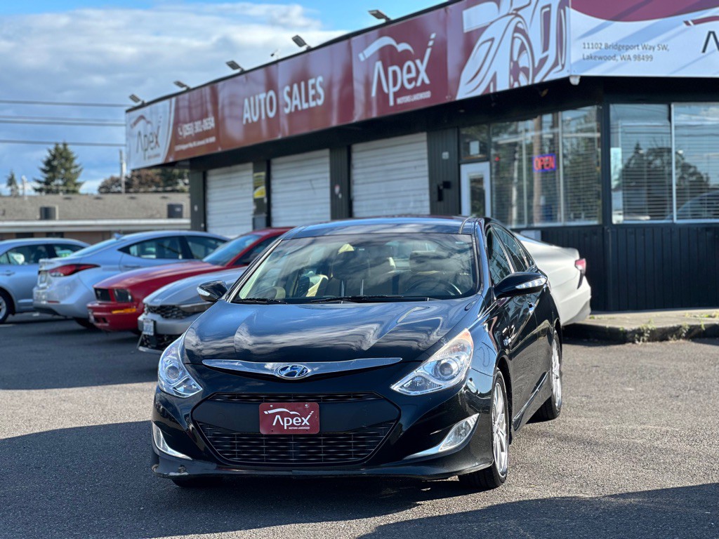2013 Hyundai Sonata Image 2