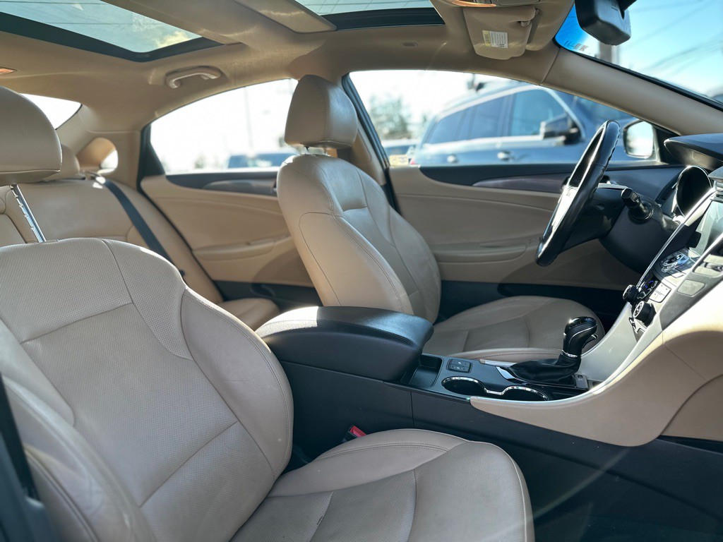 2013 Hyundai Sonata Image 27