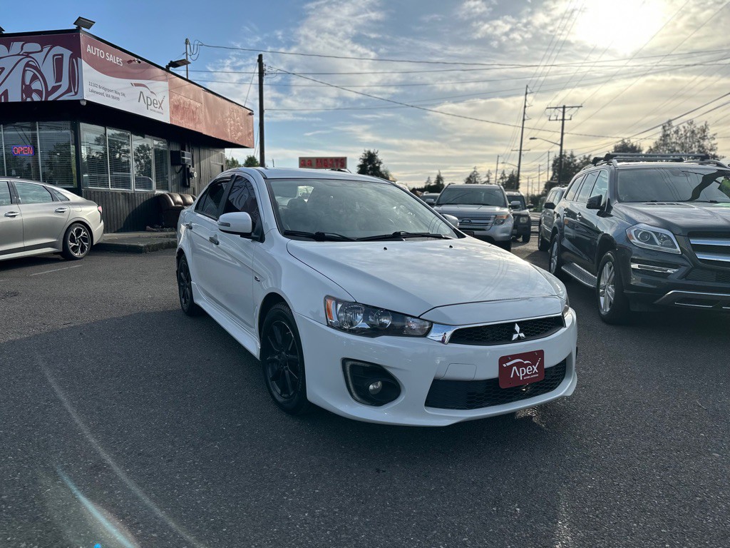 2016 Mitsubishi Lancer Image 3