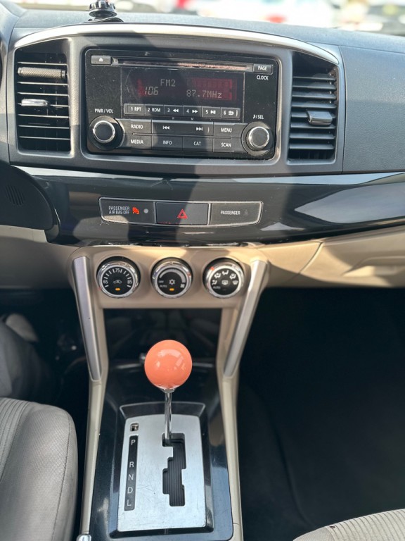2016 Mitsubishi Lancer Image 15