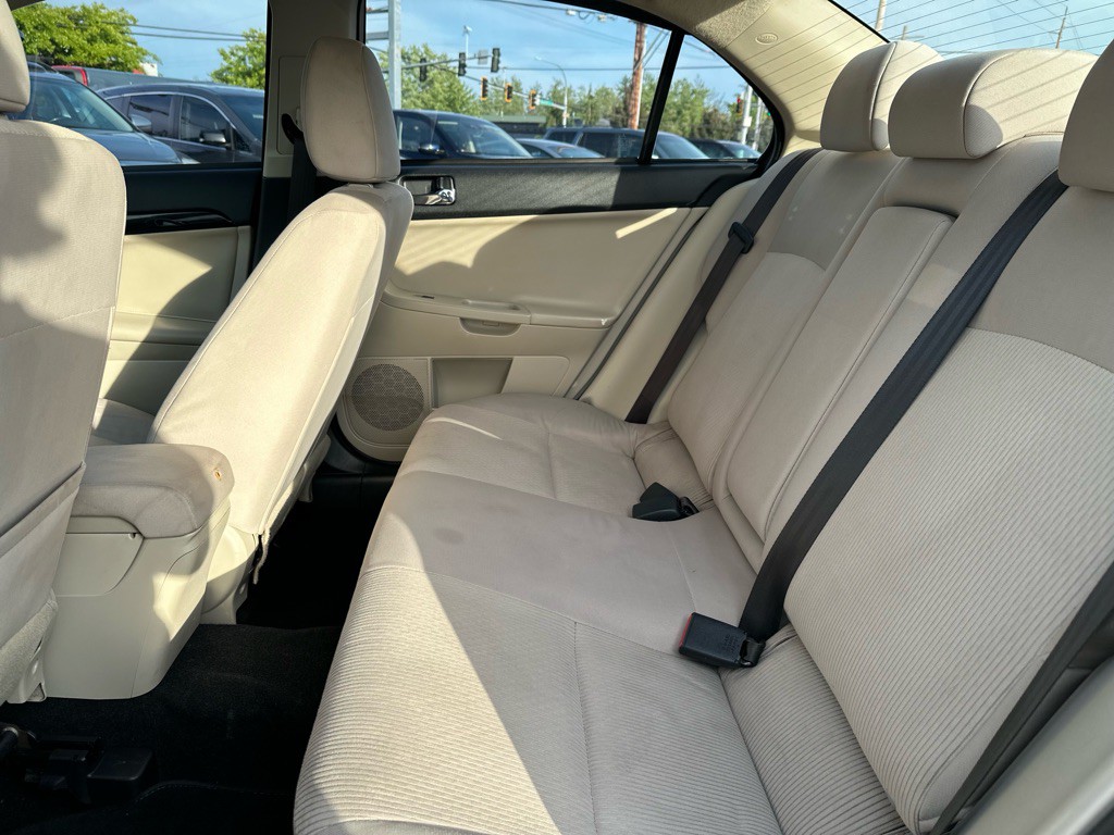 2016 Mitsubishi Lancer Image 18