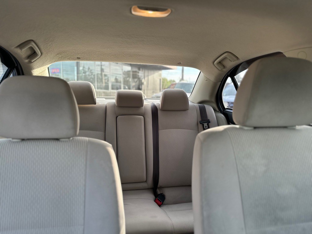 2016 Mitsubishi Lancer Image 24