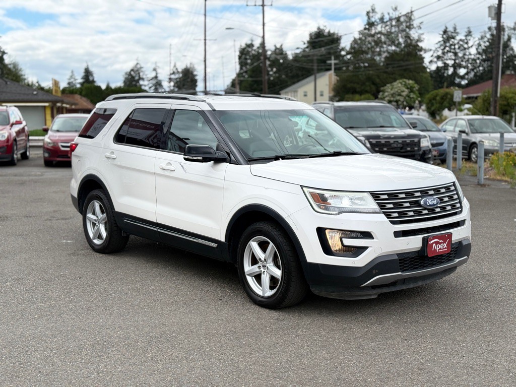 2016 Ford Explorer Image 5