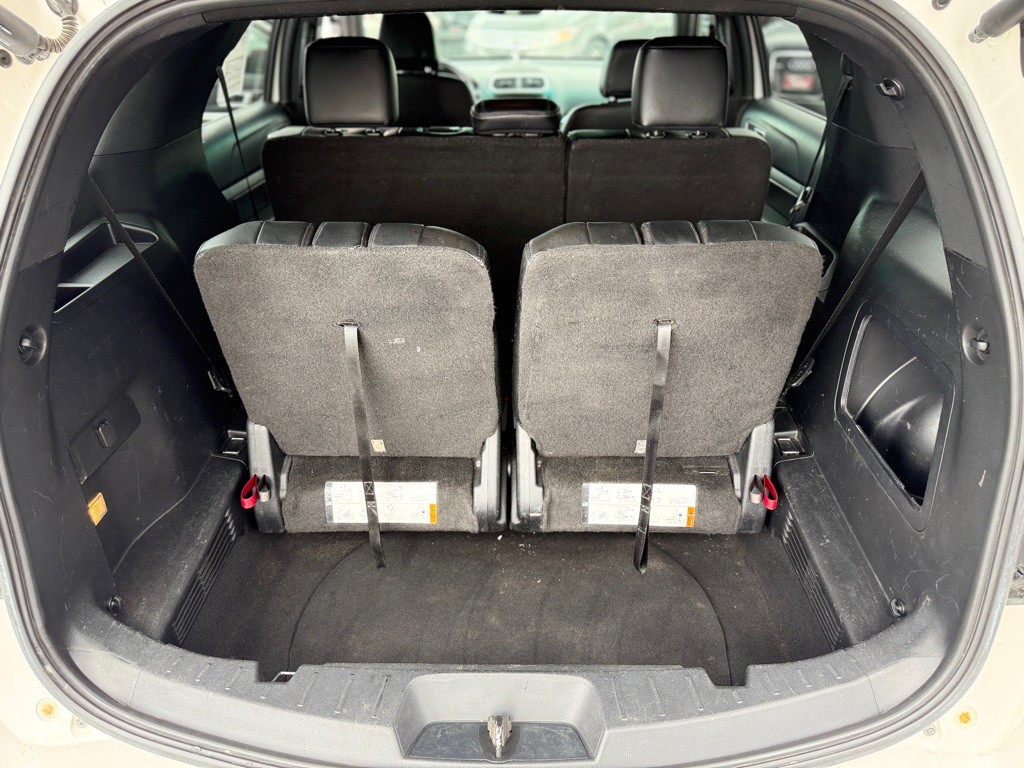2016 Ford Explorer Image 18