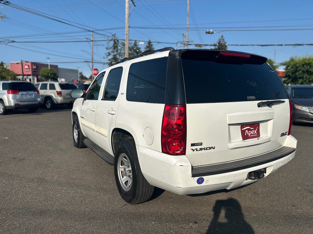 2007 GMC Yukon Image 8