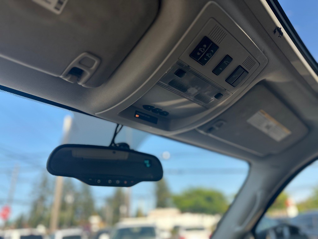 2007 GMC Yukon Image 15