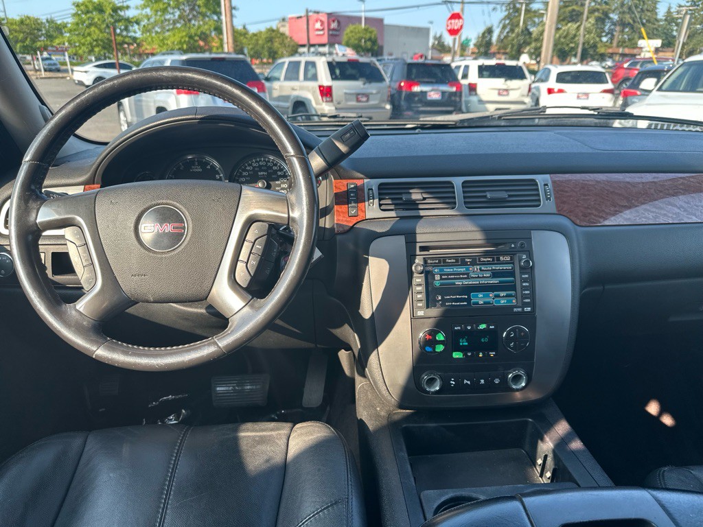2007 GMC Yukon Image 21