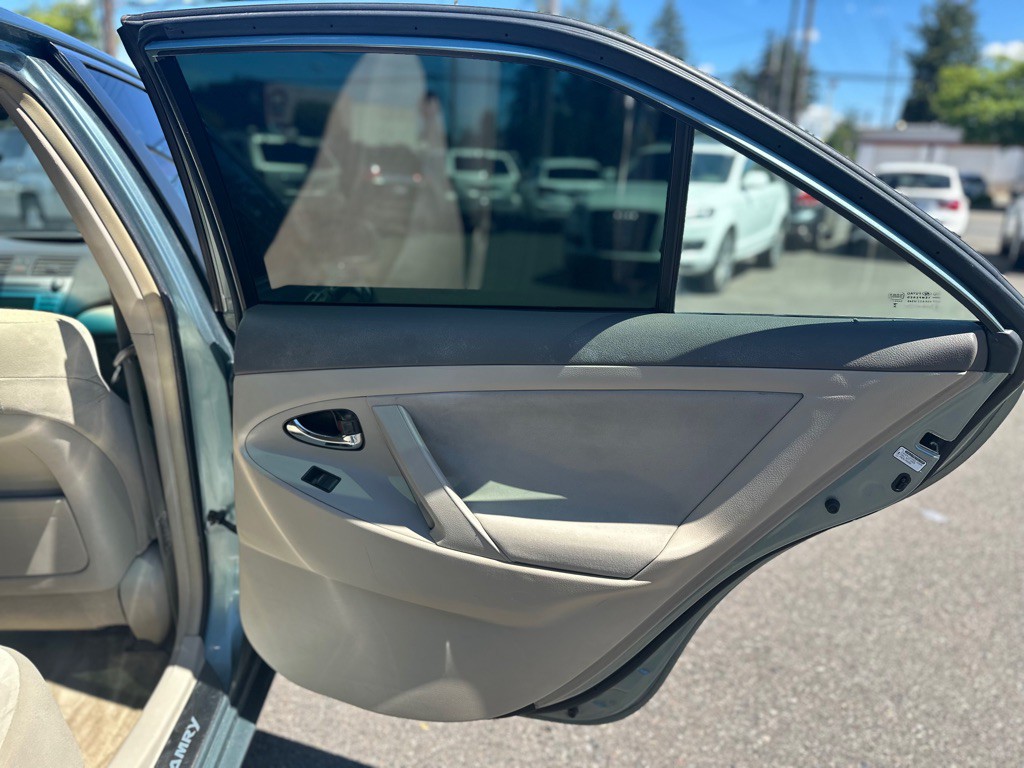2007 Toyota Camry Image 19